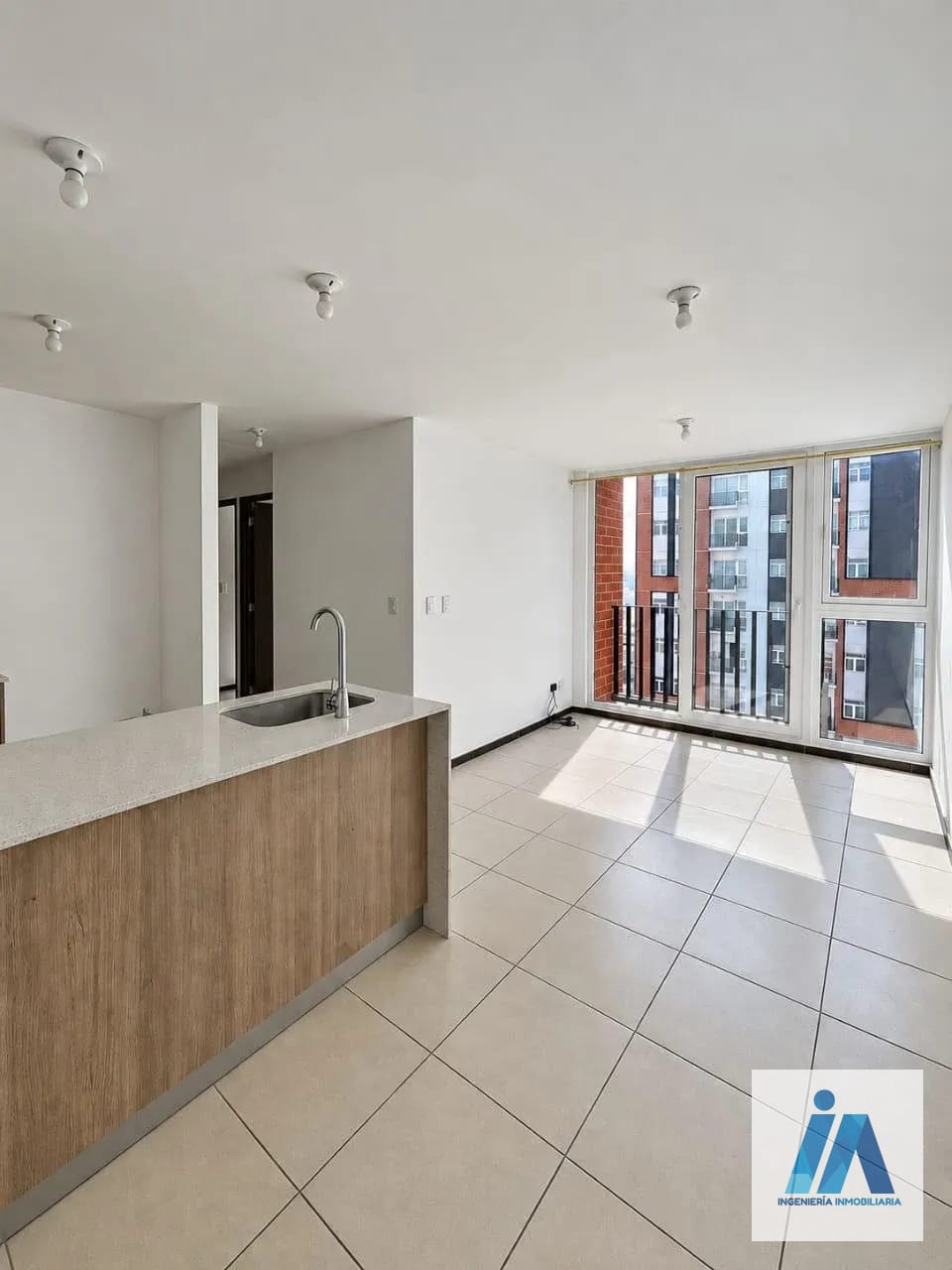 APARTAMENTO EN ALQUILER 📍 Edificio Parque San Jorge, Zona 11 — Apartamento en Alquiler en Zona 11, Guatemala, Ciudad — foto 2 de 14