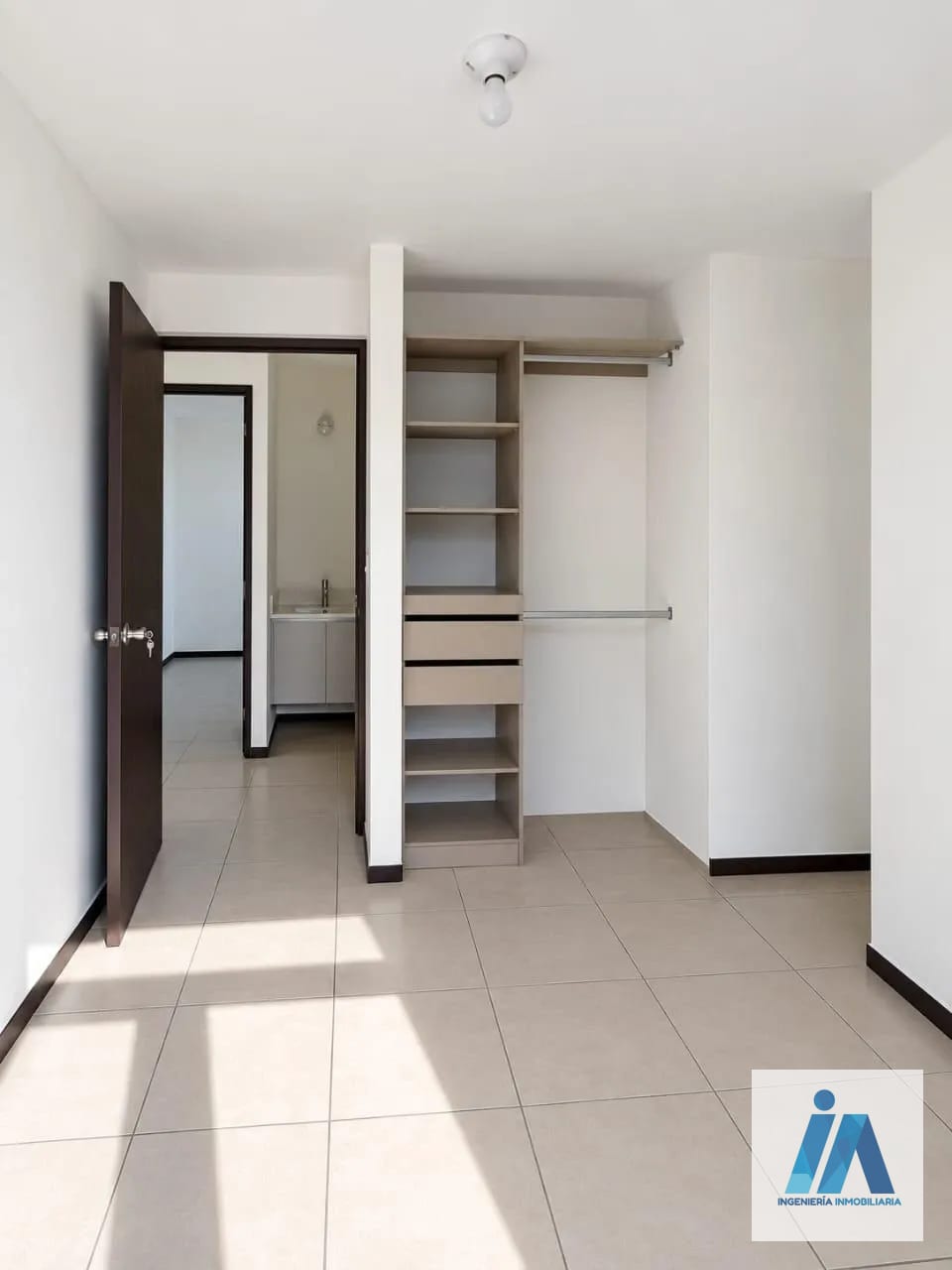 APARTAMENTO EN ALQUILER 📍 Edificio Parque San Jorge, Zona 11 — Apartamento en Alquiler en Zona 11, Guatemala, Ciudad — foto 6 de 14