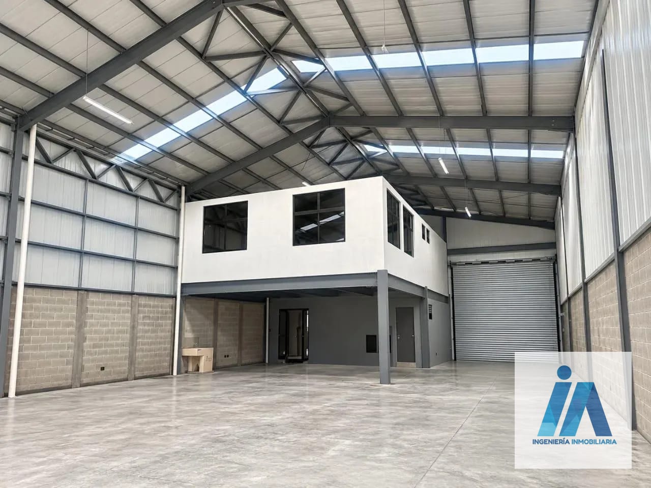 OFIBODEGA EN ALQUILER 📍 Empresarial Villa Canales — Bodega / Ofibodega en Alquiler en Villa Canales, Guatemala, Ciudad — foto 2 de 10