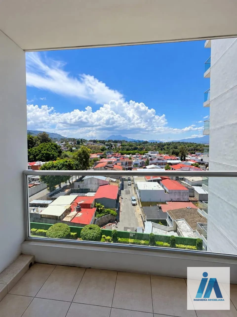 APARTAMENTO EN ALQUILER 📍 Edificio Condado La Villa, Zona 14 — Apartamento en Alquiler en Zona 14, Guatemala, Ciudad — foto 4 de 17