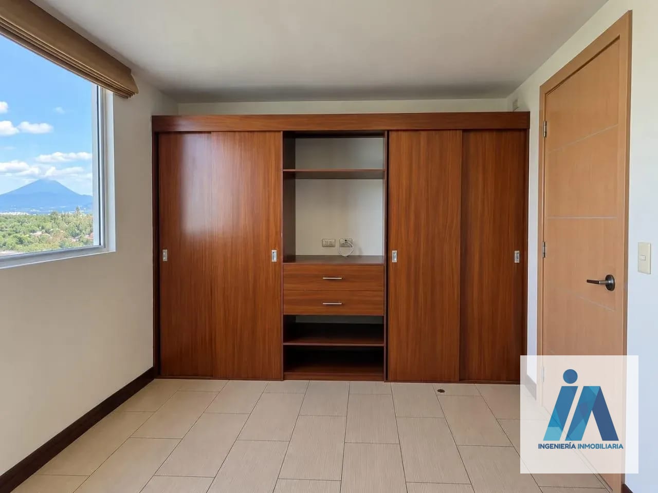APARTAMENTO EN ALQUILER 📍 Edificio Condado La Villa, Zona 14 — Apartamento en Alquiler en Zona 14, Guatemala, Ciudad — foto 8 de 17