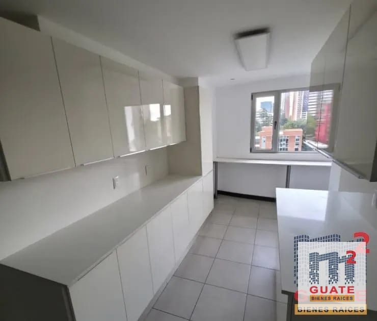 Apartamento en Renta, Zona 14 — Apartamento en Alquiler en Zona 14, Guatemala, Ciudad — foto 1 de 11