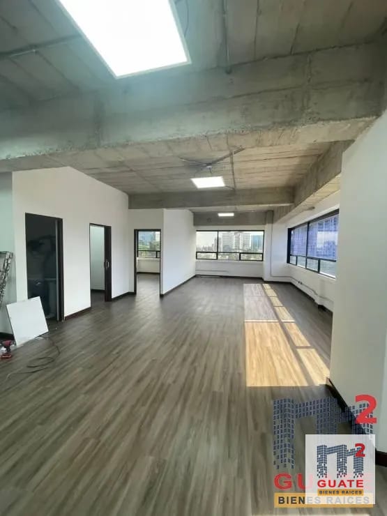Oficina en Renta, Zona 10 — Oficina en Alquiler en Zona 10, Guatemala, Ciudad — foto 1 de 10