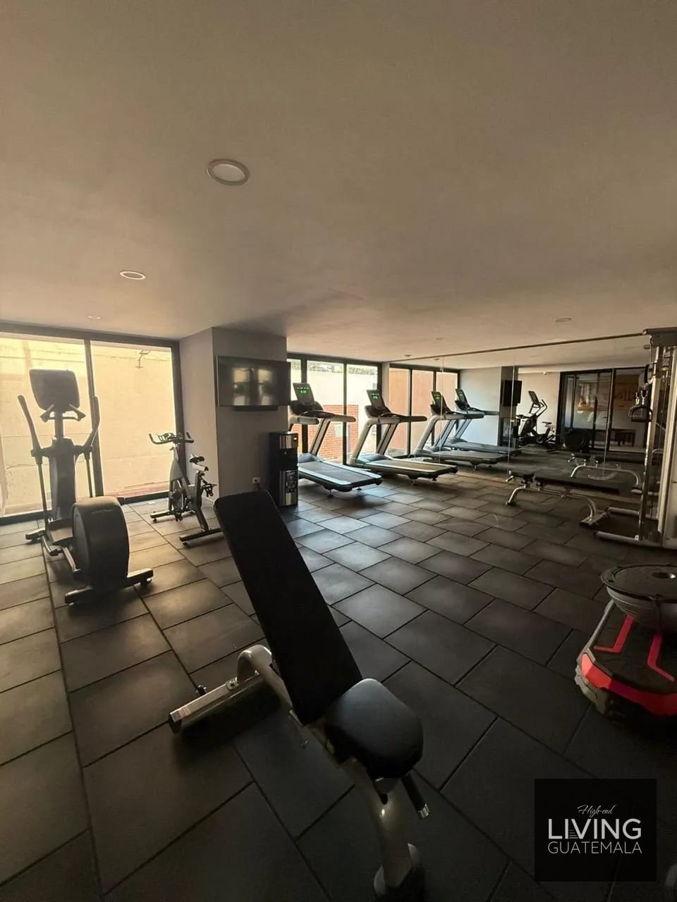 Apartamento Amueblado Tipo Estudio en Renta Zona 15 — Apartamento en Alquiler en Kiintea, Zona 15, Guatemala, Ciudad — foto 11 de 12