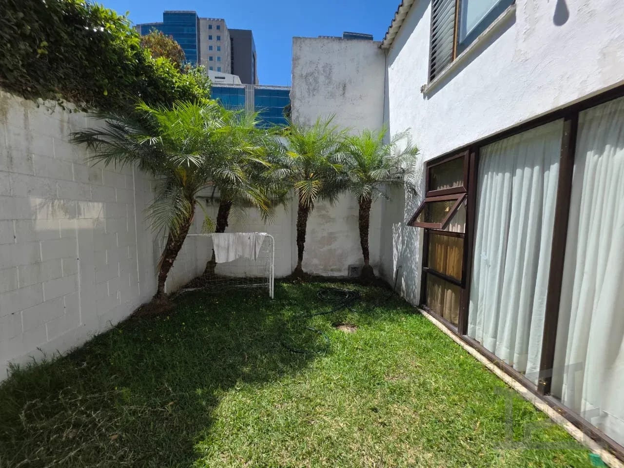 Casa en venta – Zona 10 | Condominio exclusivo de solo 10 casas — Casa en Venta en Zona Pradera, Zona 10, Guatemala, Ciudad — foto 2 de 8