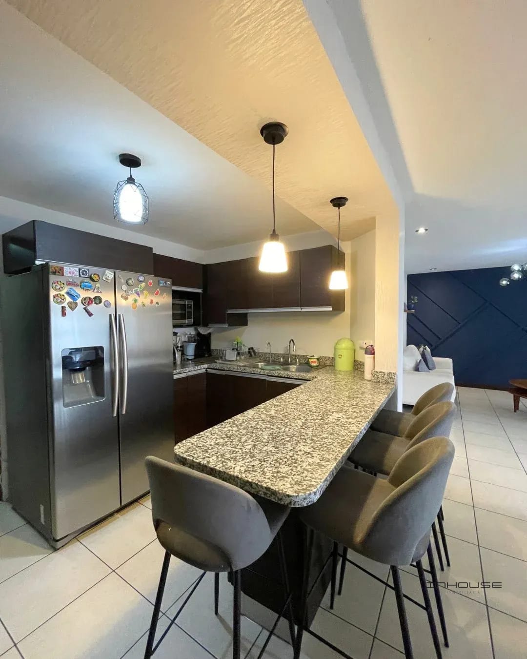 CASA EN VENTA EN BELLAVISTA SAN CRISTÓBAL — Casa en Venta en Villa Nueva, Guatemala, Ciudad — foto 6 de 11