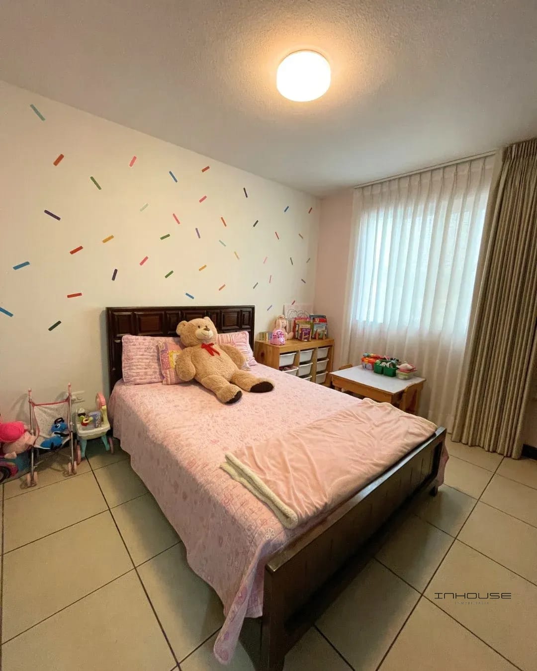 CASA EN VENTA EN BELLAVISTA SAN CRISTÓBAL — Casa en Venta en Villa Nueva, Guatemala, Ciudad — foto 10 de 11