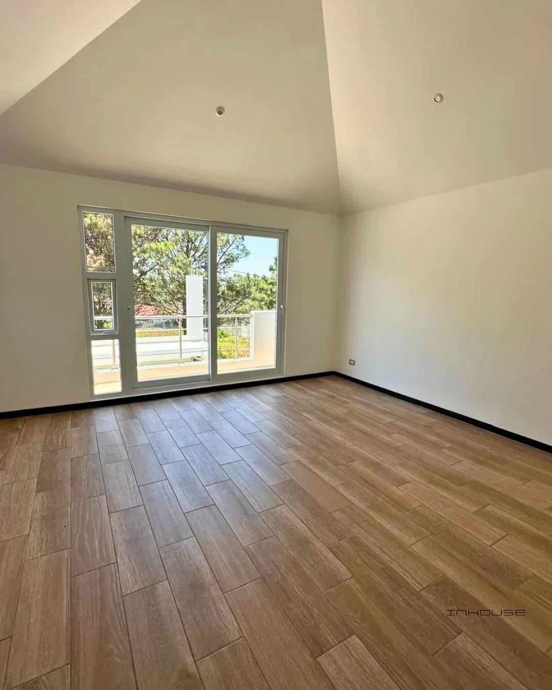 Casa en Venta en San Cristobal Sector B1 — Casa en Venta en Zona 8 Mixco, Guatemala, Ciudad — foto 8 de 10