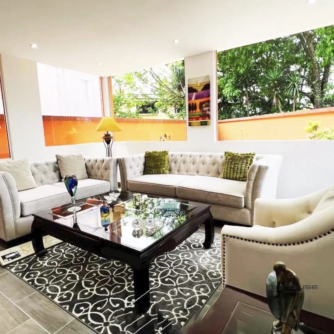 Casa en Venta Carretera a el Salvador KM 15.8 Remodelada — Casa en Venta en Carretera a El Salvador, Guatemala, Ciudad — foto 1 de 11
