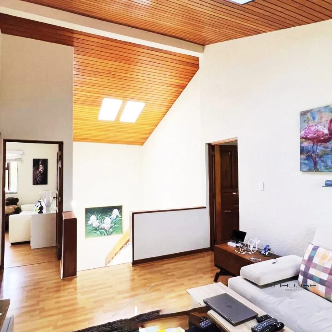 Casa en Venta Carretera a el Salvador KM 15.8 Remodelada — Casa en Venta en Carretera a El Salvador, Guatemala, Ciudad — foto 8 de 11