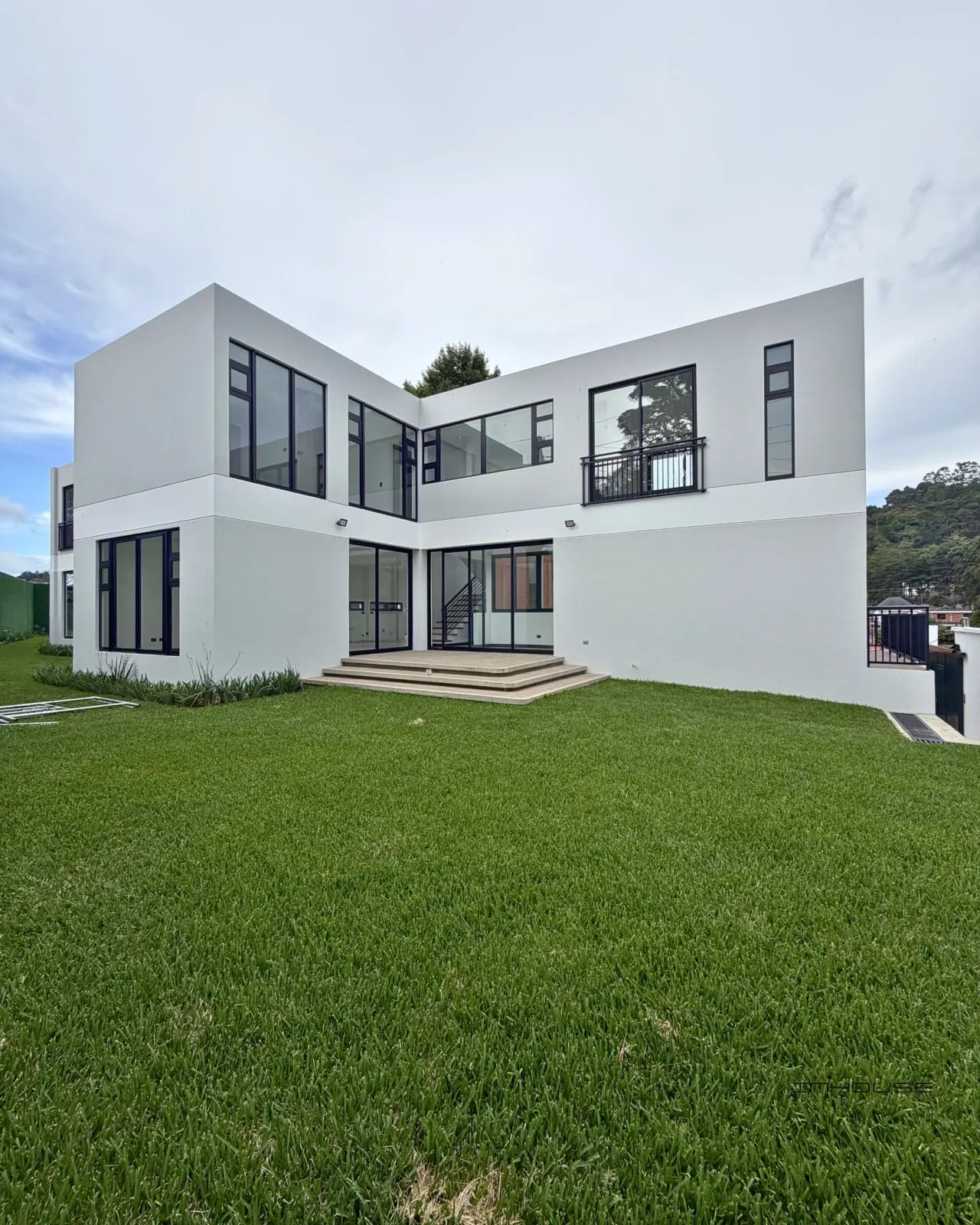Casa en Venta CAES KM 16.5 Arrazola para Estrenar — Casa en Venta en Arrazola I, Carretera a El Salvador, Guatemala, Ciudad — foto 1 de 10
