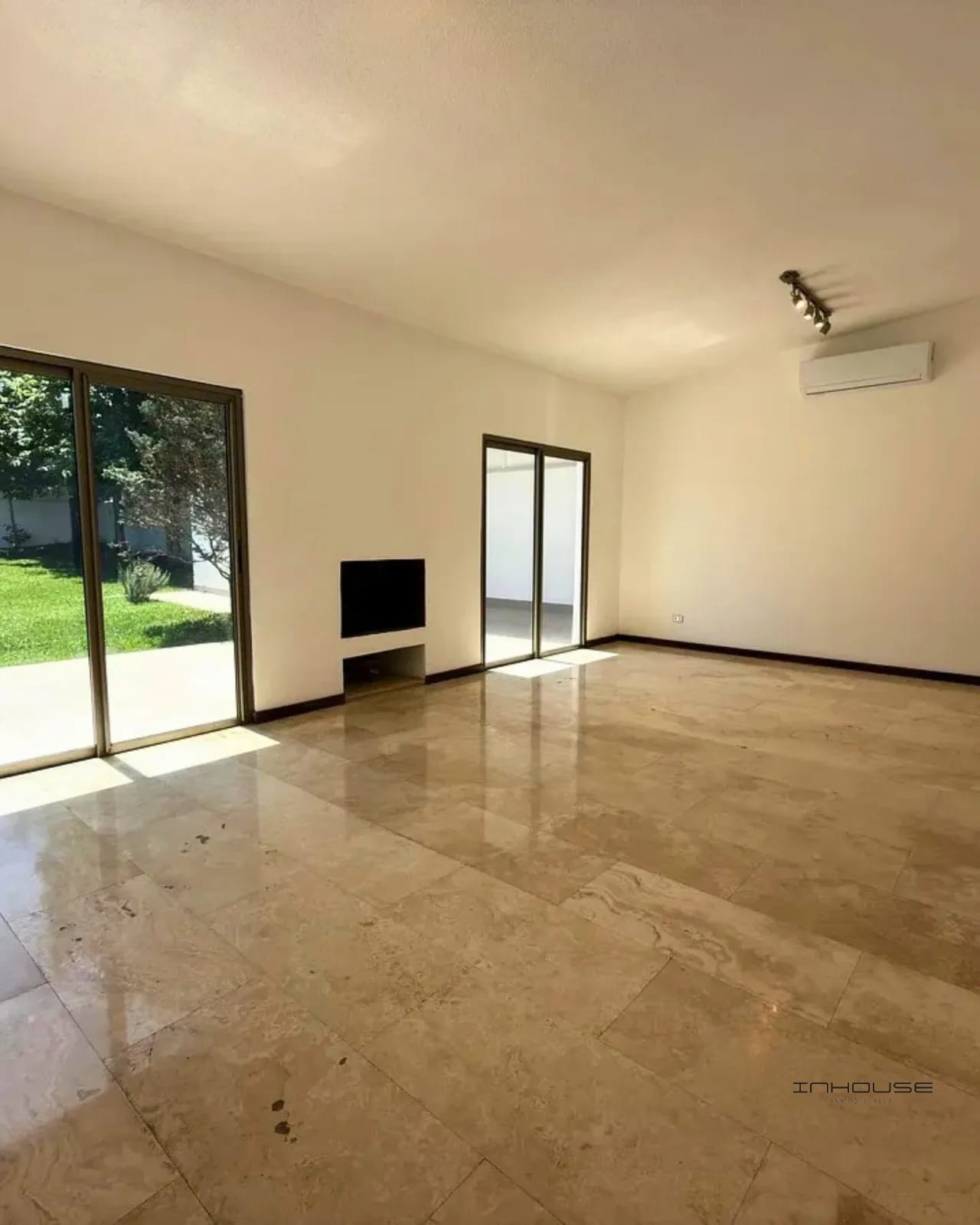 Casa en Renta Zona 16 de un Nivel Jardines de San Isidro — Casa en Alquiler en Jardines de San Isidro, Zona 16, Guatemala, Ciudad — foto 4 de 10
