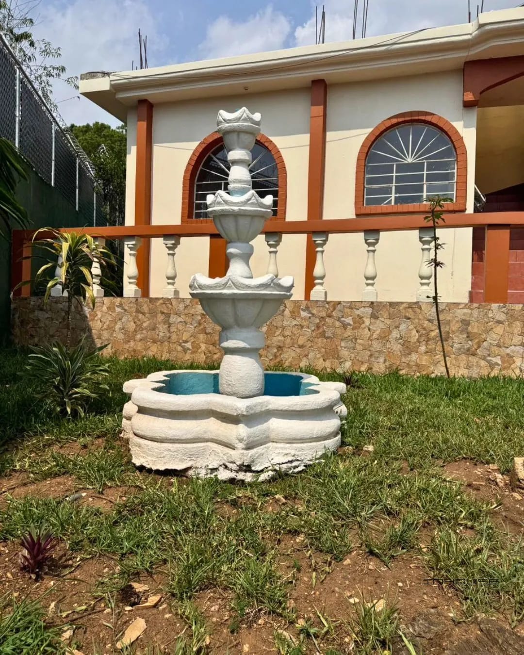 Casa en Renta Zona 16 Kanajuyú — Casa en Alquiler en Kanajuyú, Zona 16, Guatemala, Ciudad — foto 8 de 9