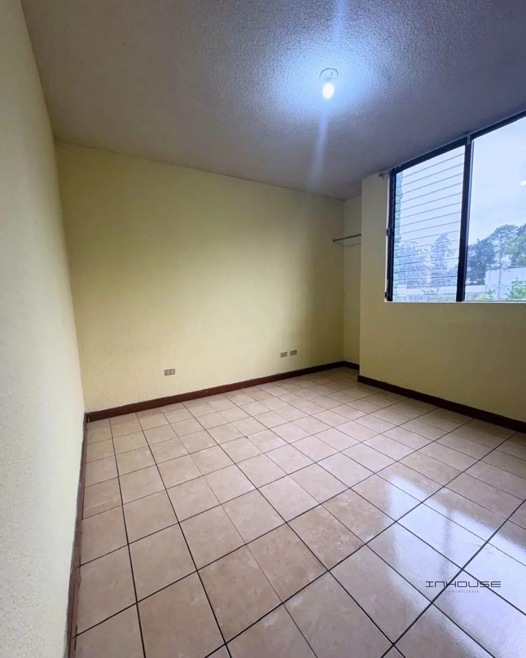 Apartamento en Renta en Zona 16 Santa Amelia — Apartamento en Alquiler en Santa Amelia, Zona 16, Guatemala, Ciudad — foto 2 de 9
