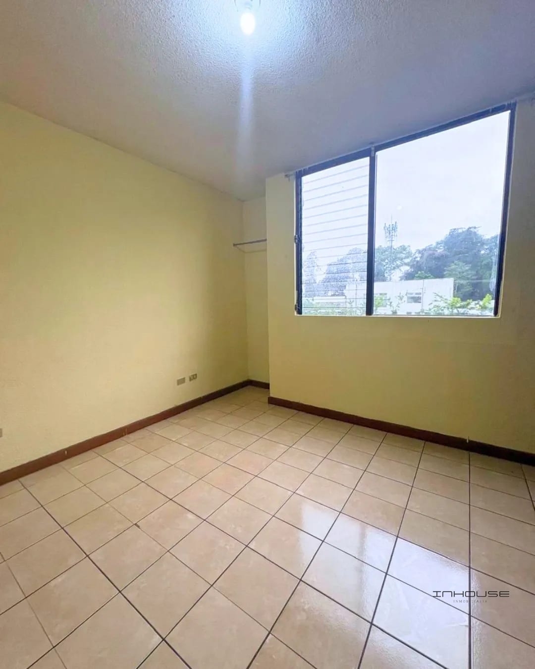 Apartamento en Renta en Zona 16 Santa Amelia — Apartamento en Alquiler en Santa Amelia, Zona 16, Guatemala, Ciudad — foto 8 de 9