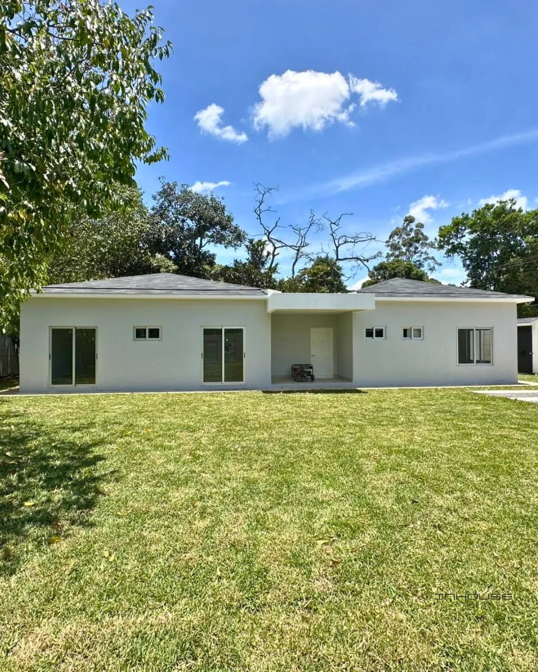Casa en Venta Carretera a el Salvador, KM 25. para Estrenar — Casa en Venta en km 21-25, Carretera a El Salvador, Guatemala, Ciudad — foto 1 de 15