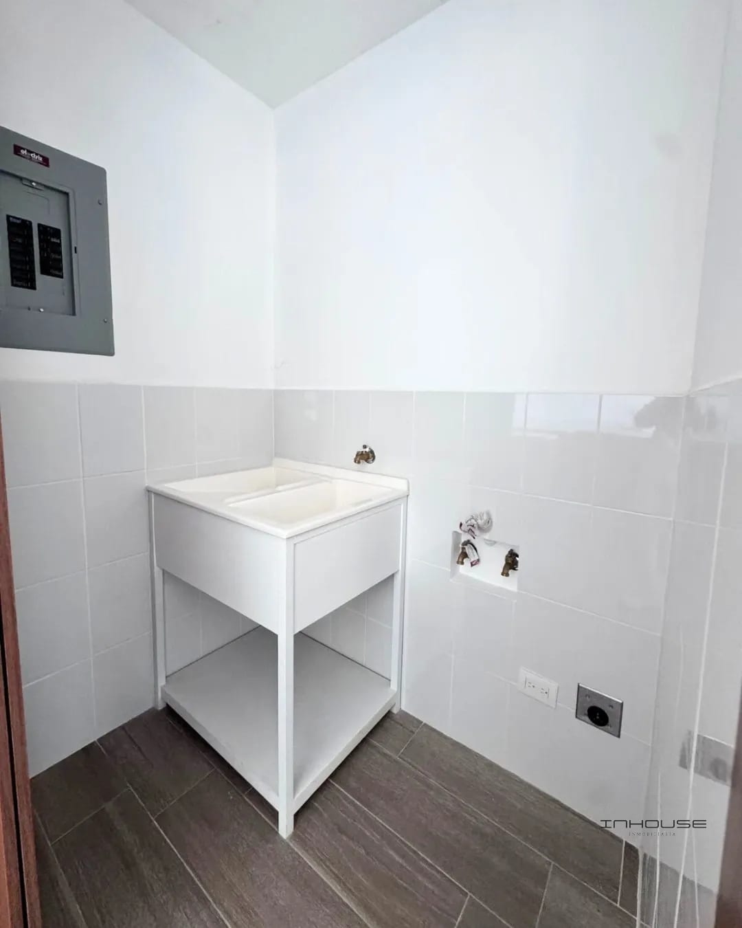 Apartamento en Renta Zona 16, Hacienda Real para Estrenar — Apartamento en Alquiler en Hacienda Real, Zona 16, Guatemala, Ciudad — foto 10 de 10