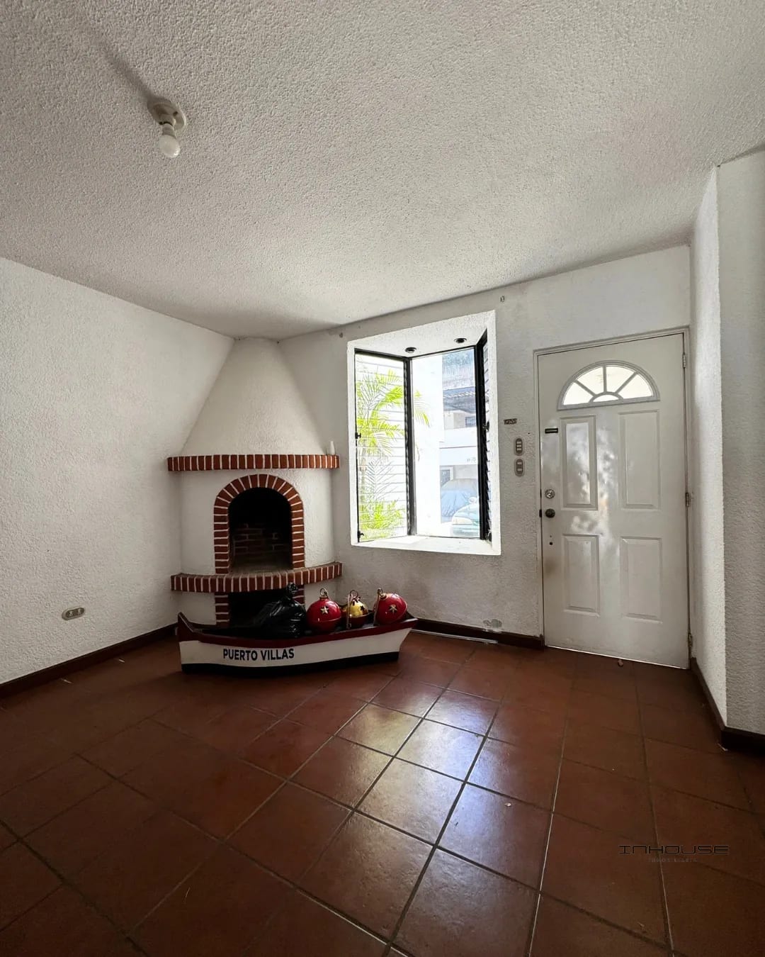 Casa en Venta en San Lucas — Casa en Venta en San Lucas Sacatepéquez, Sacatepéquez — foto 1 de 10