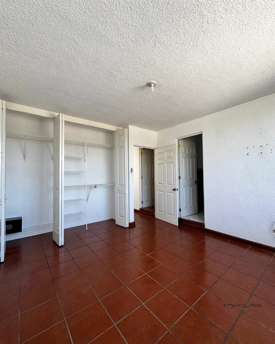 Casa en Venta en San Lucas — Casa en Venta en San Lucas Sacatepéquez, Sacatepéquez — foto 7 de 10