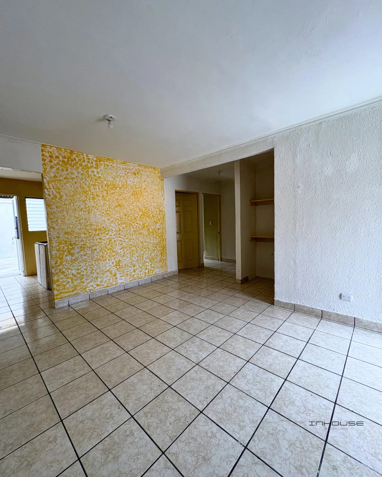 Casa en Venta en San Jose Pinula de un Nivel para Remodelar — Casa en Venta en San José Pinula, Guatemala, Ciudad — foto 3 de 10