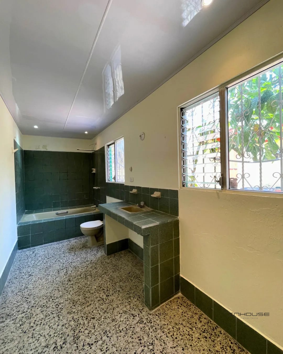 Casa en Venta en Villa Nueva Dentro de Garita -un Nivel- — Casa en Venta en Villa Nueva, Guatemala, Ciudad — foto 11 de 11