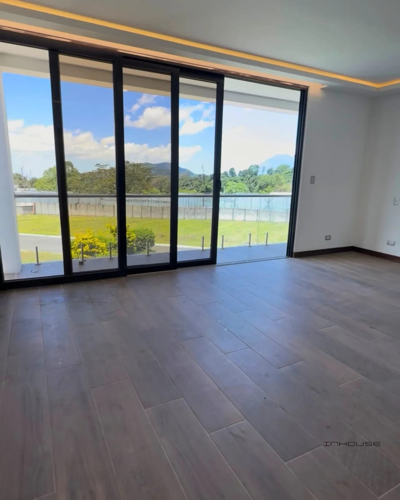 Casa en Venta en CAES KM 27.5 para Estrenar — Casa en Venta en Villa Canales, Guatemala, Ciudad — foto 8 de 10