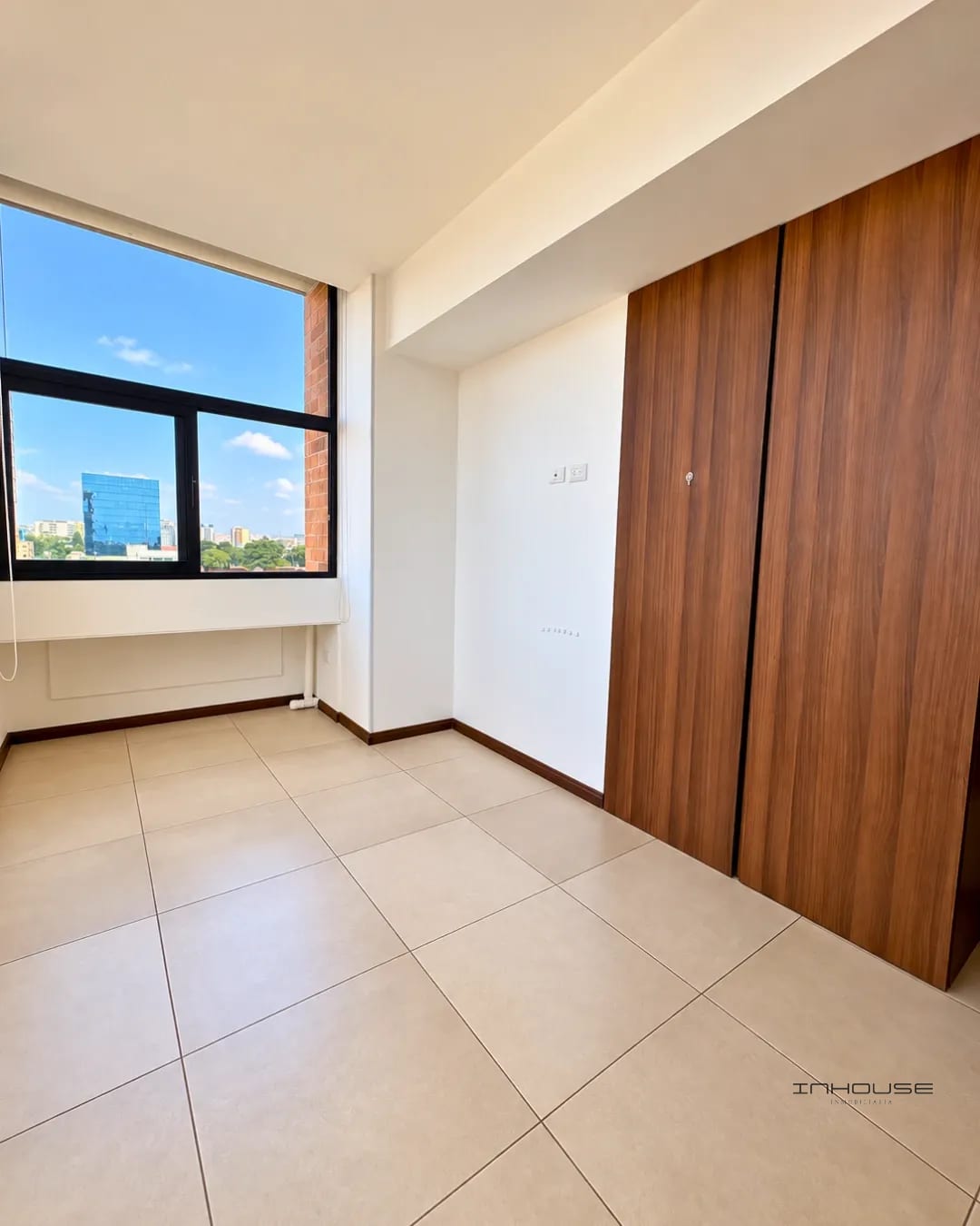 Apartamento en Venta Zona 10 Semiamueblado Nivel Alto — Apartamento en Venta en Mira, Zona 10, Guatemala, Ciudad — foto 9 de 10