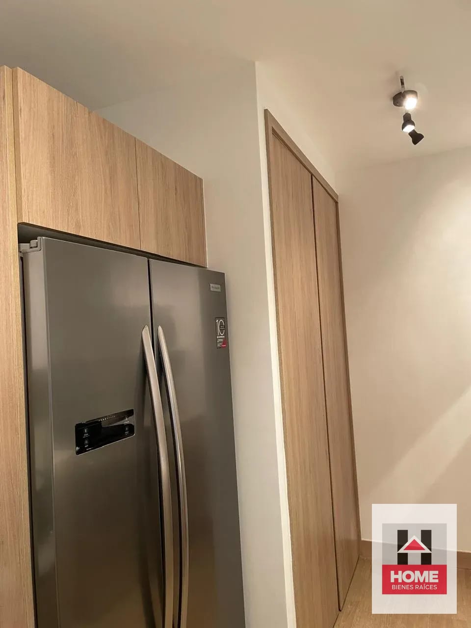 Alquiler de Apartamento de 3 Habitaciones en Triva Zona 15, Vista a Volcanes — Apartamento en Alquiler en Trivá, Zona 15, Guatemala, Ciudad — foto 11 de 17