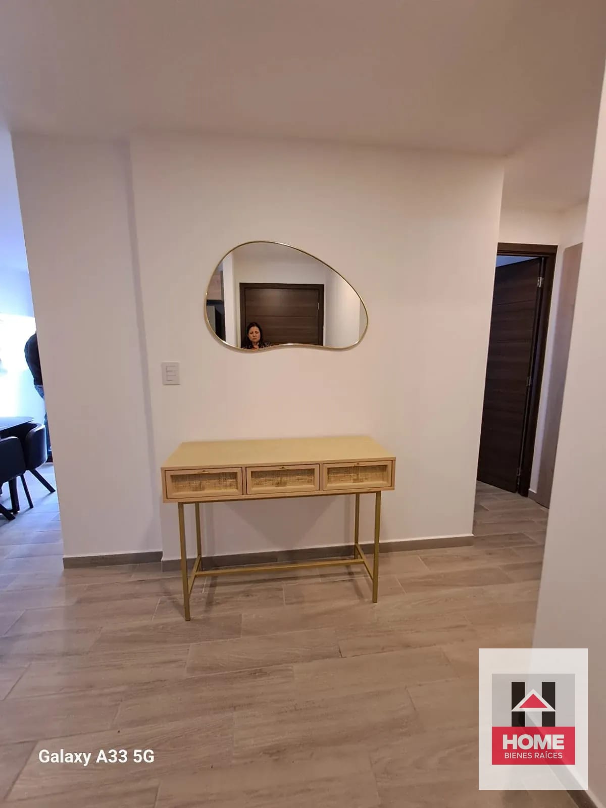 Alquiler de Apartamento una Habitacion Amueblado Zona 10 — Apartamento en Alquiler en Parque 10, Zona 10, Guatemala, Ciudad — foto 9 de 11