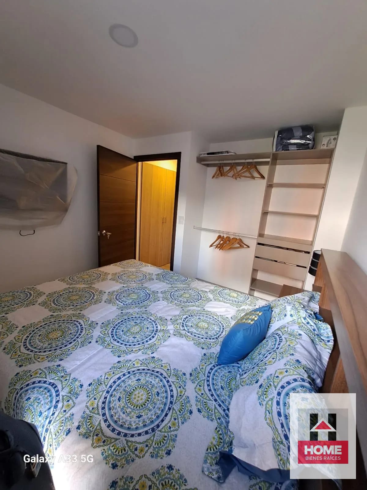 Apartamento de 1 Dor Todos los Servicios — Apartamento en Alquiler en Parque 10, Zona 10, Guatemala, Ciudad — foto 5 de 10