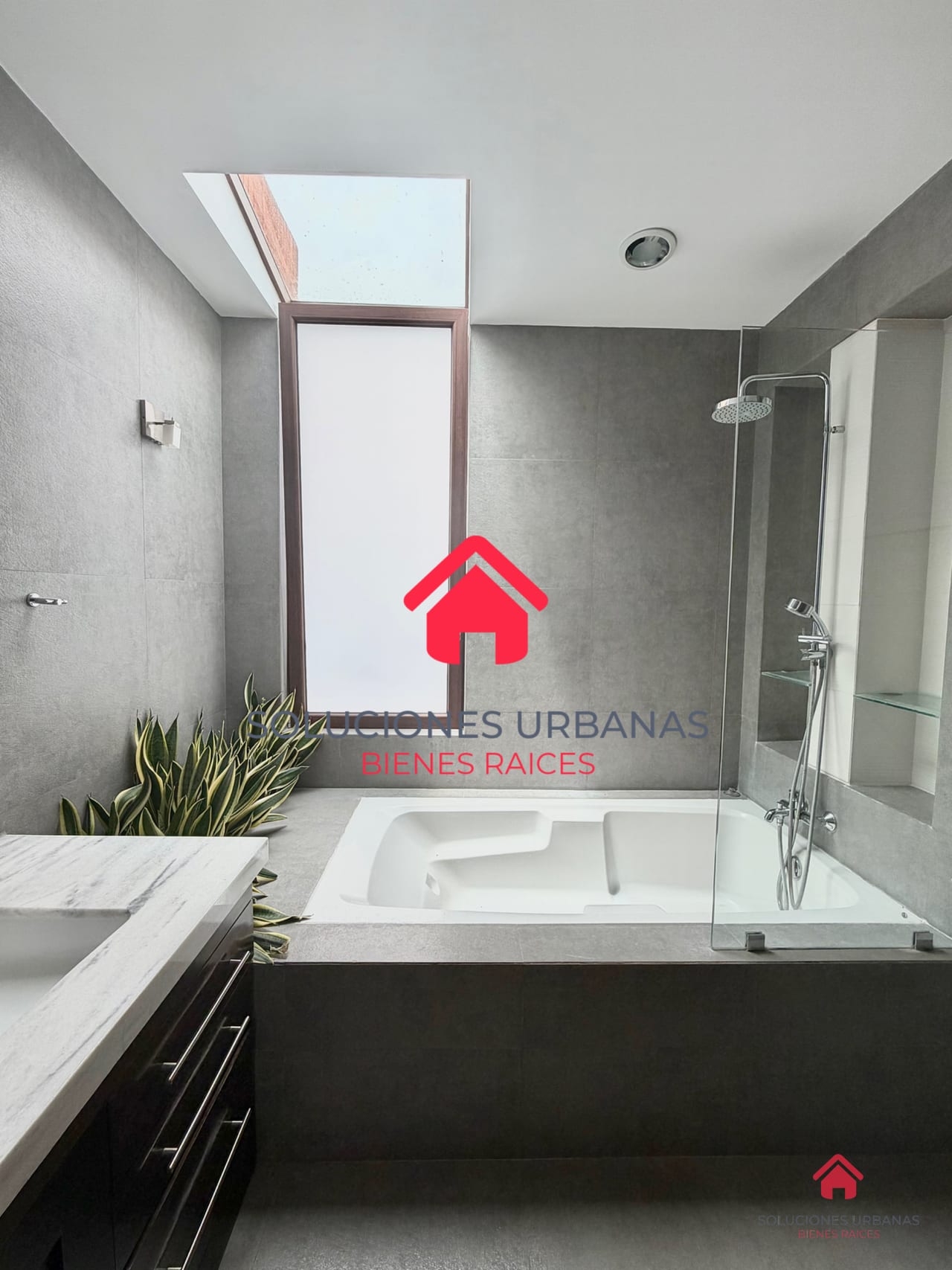 LINDISIMA CASA ACACIAS CAYALA ZONA 16 — Casa en Alquiler en Acacias de Cayalá, Zona 16, Guatemala, Ciudad — foto 10 de 10