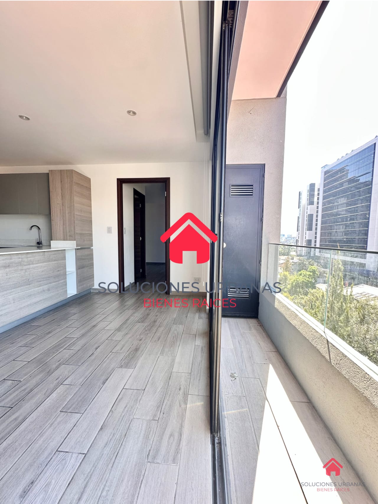 LINDO APARTAMENTO EN EDIFICIO CON AMENIDADES — Apartamento en Venta en Parque 10, Zona 10, Guatemala, Ciudad — foto 1 de 7