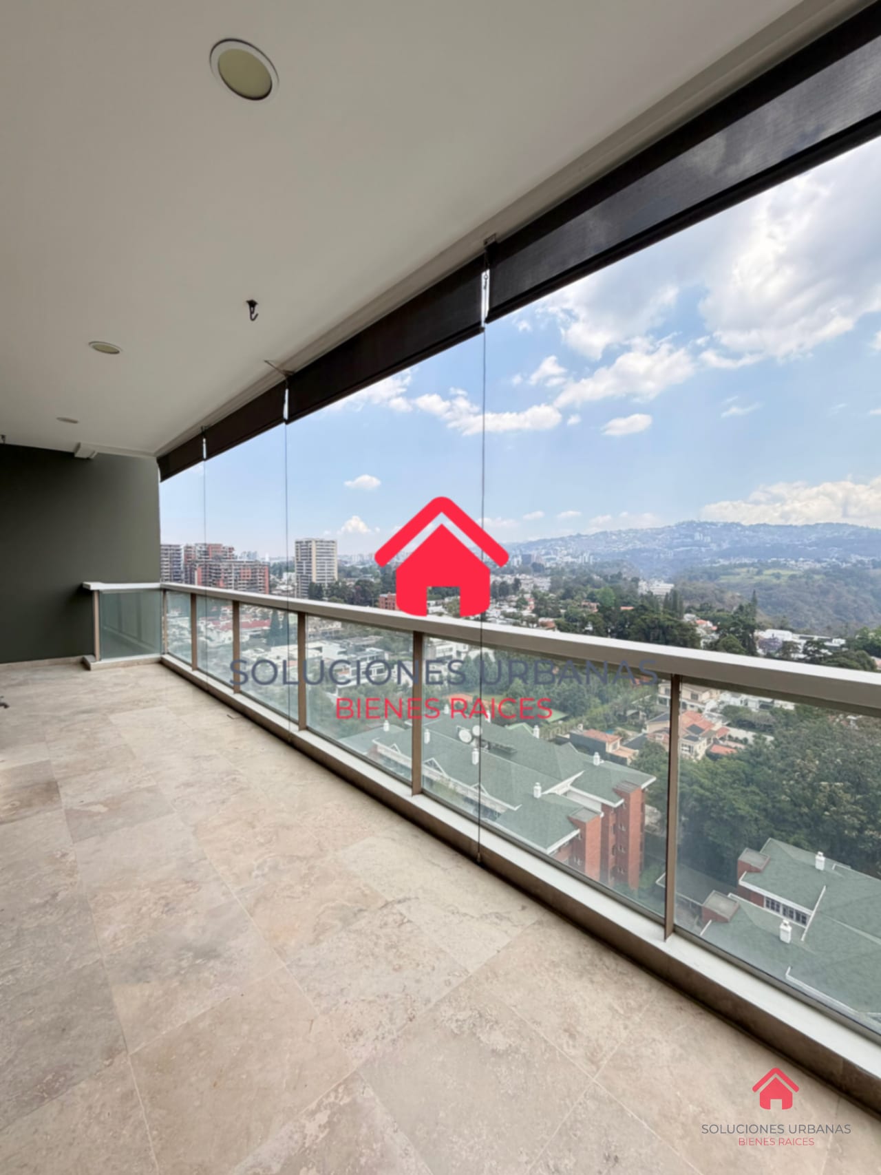 LINDISIMO APARTAMENTO TIFFANY 5ta AVENIDA . — Apartamento en Alquiler en Tiffany 5ta Avenida, Zona 14, Guatemala, Ciudad — foto 2 de 7
