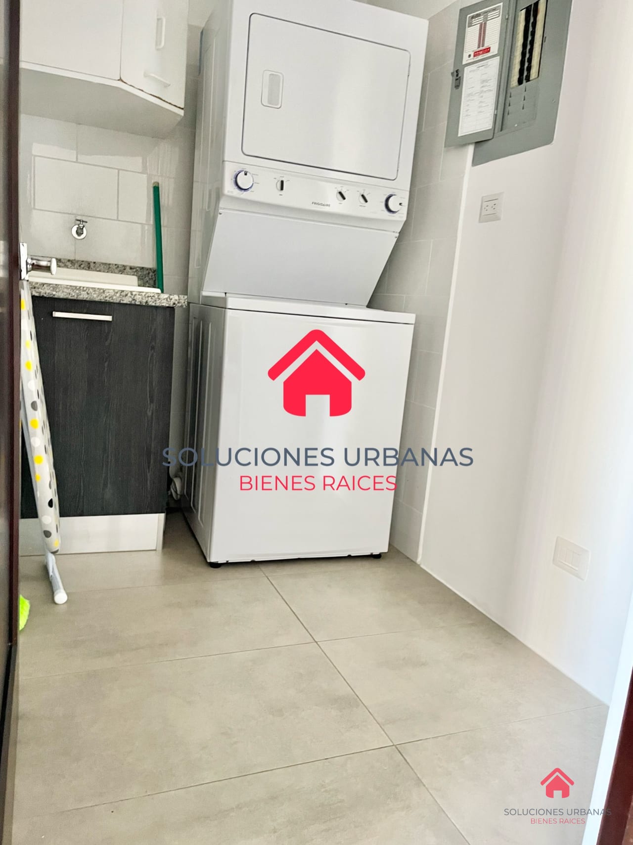 Lindo Apartamento Amueblado — Apartamento en Alquiler en Santa Sofía, Zona 10, Guatemala, Ciudad — foto 10 de 10