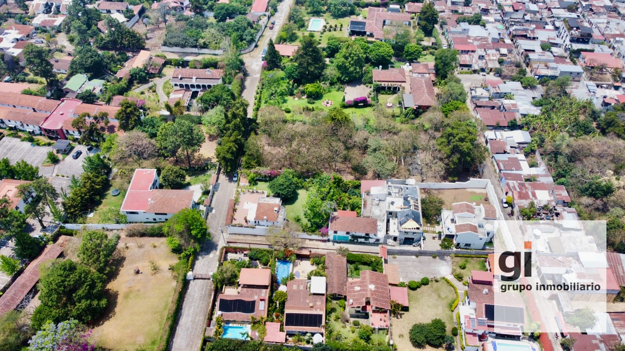 Interesante propiedad en venta en San Juan El Obispo — Terreno en Venta en Antigua, Sacatepéquez — foto 2 de 3