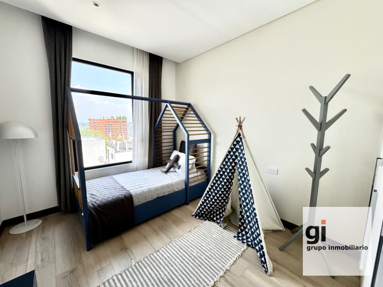 Apartamento 3 dormitorios + sala familiar — Apartamento en Venta en Zona 10, Guatemala, Ciudad — foto 9 de 17