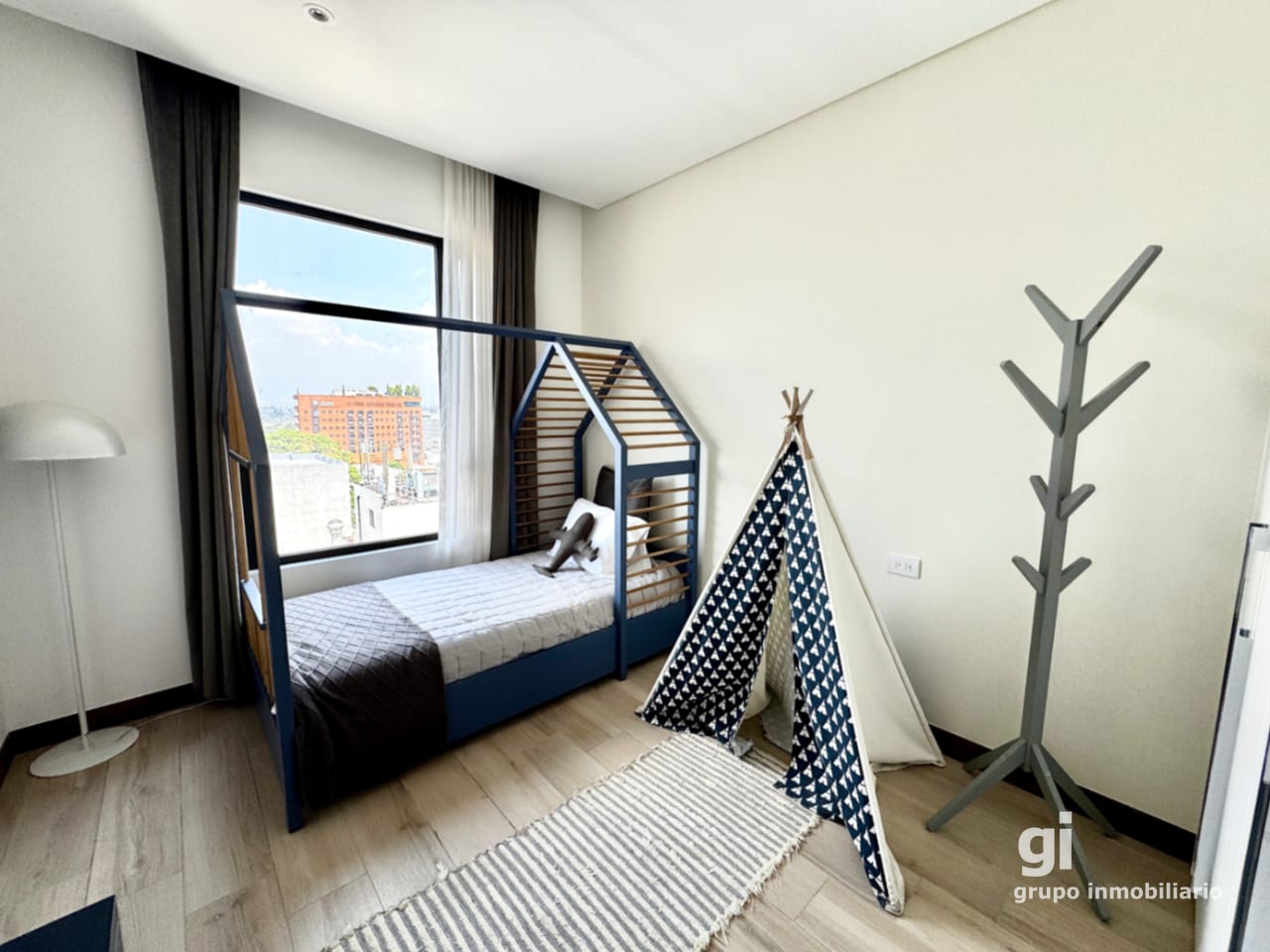 Apartamento 3 dormitorios + sala familiar — Apartamento en Venta en Zona 10, Guatemala, Ciudad — foto 9 de 17