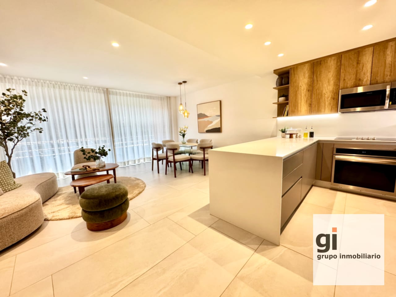 Apartamento en venta por Oakland — Apartamento en Venta en Zona 10, Guatemala, Ciudad — foto 3 de 14