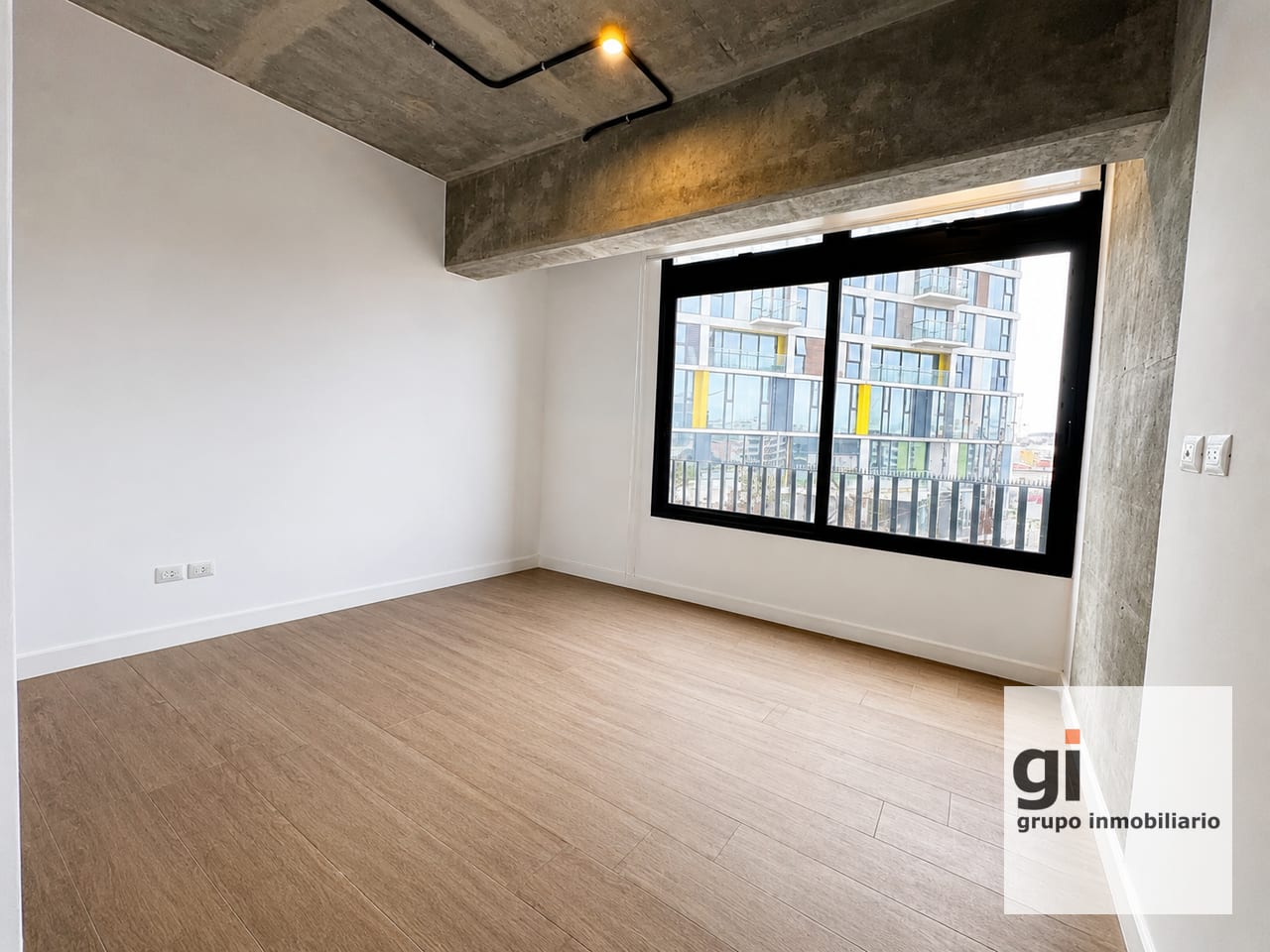 Apartamento de 2 niveles en zona 4 — Apartamento en Venta en Zona 4, Guatemala, Ciudad — foto 13 de 17