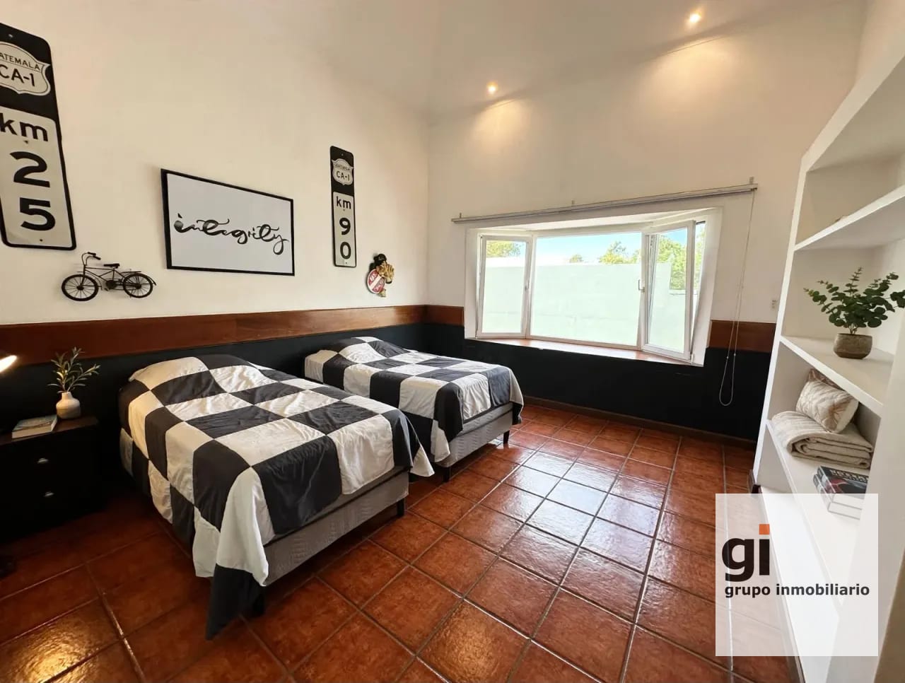Casa en Venta en Zona 10. Gran Oportunidad — Casa en Venta en Zona 10, Guatemala, Ciudad — foto 6 de 12