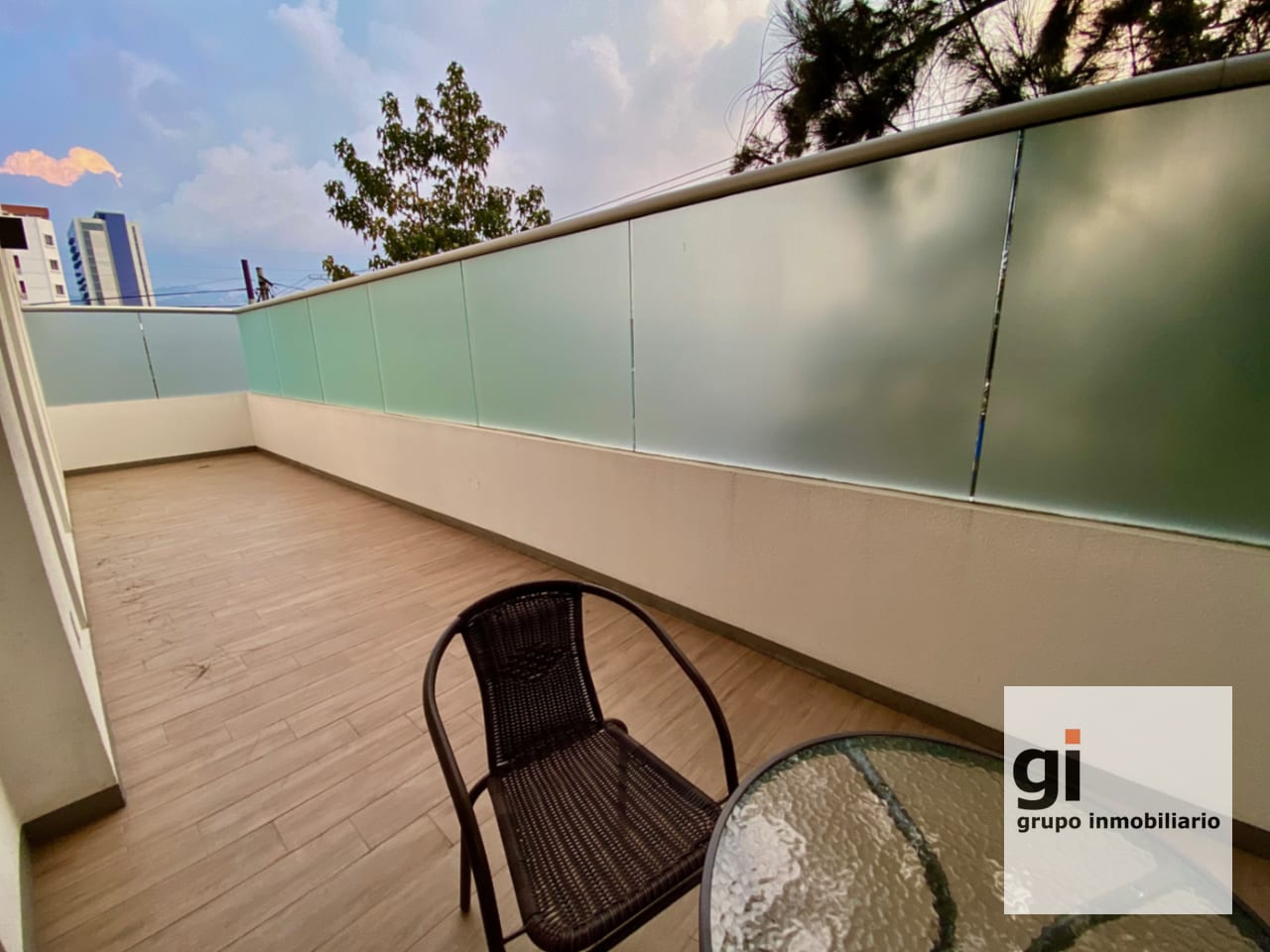Apartamento de 3 dormitorios + terraza en venta en zona 10 — Apartamento en Venta en Zona 10, Guatemala, Ciudad — foto 10 de 17