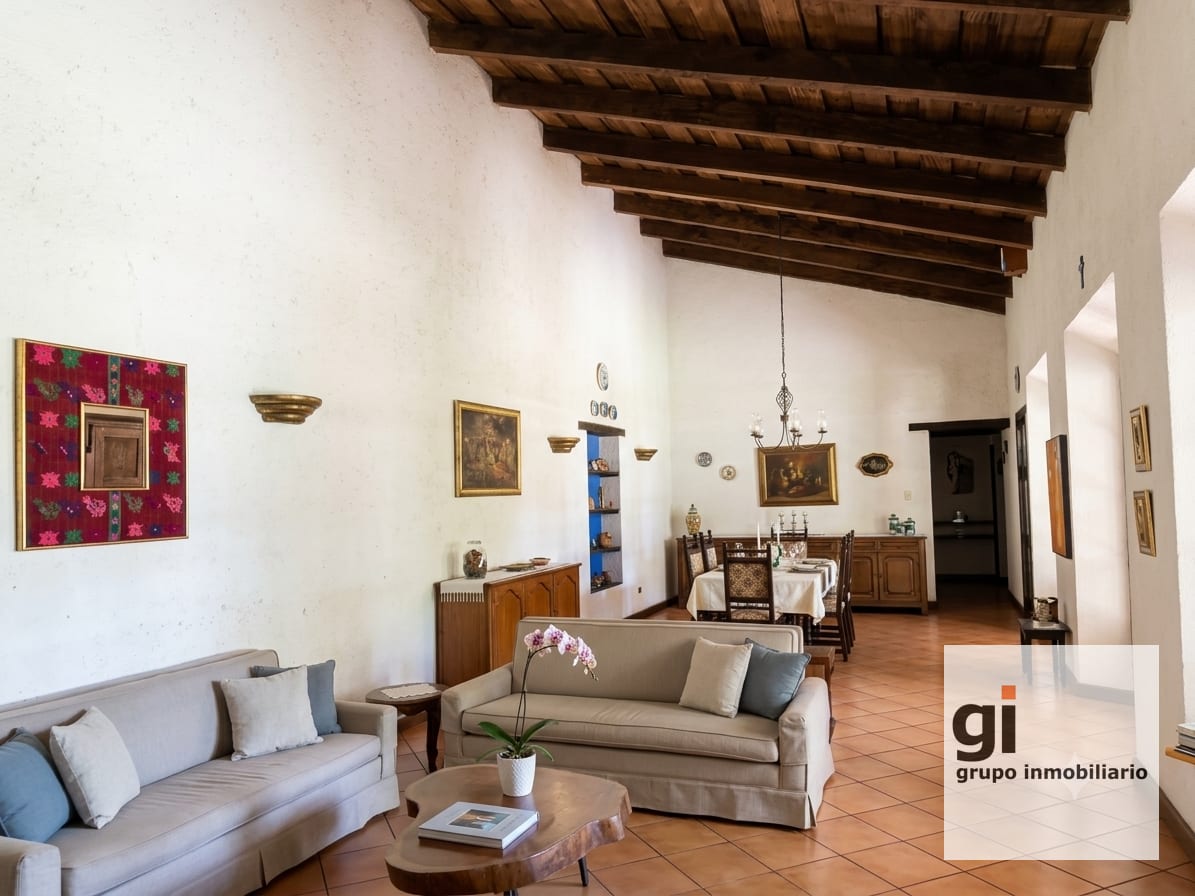 Casa en Casco de Antigua Guatemala. Terreno Grande — Casa en Venta en Antigua, Sacatepéquez — foto 10 de 11