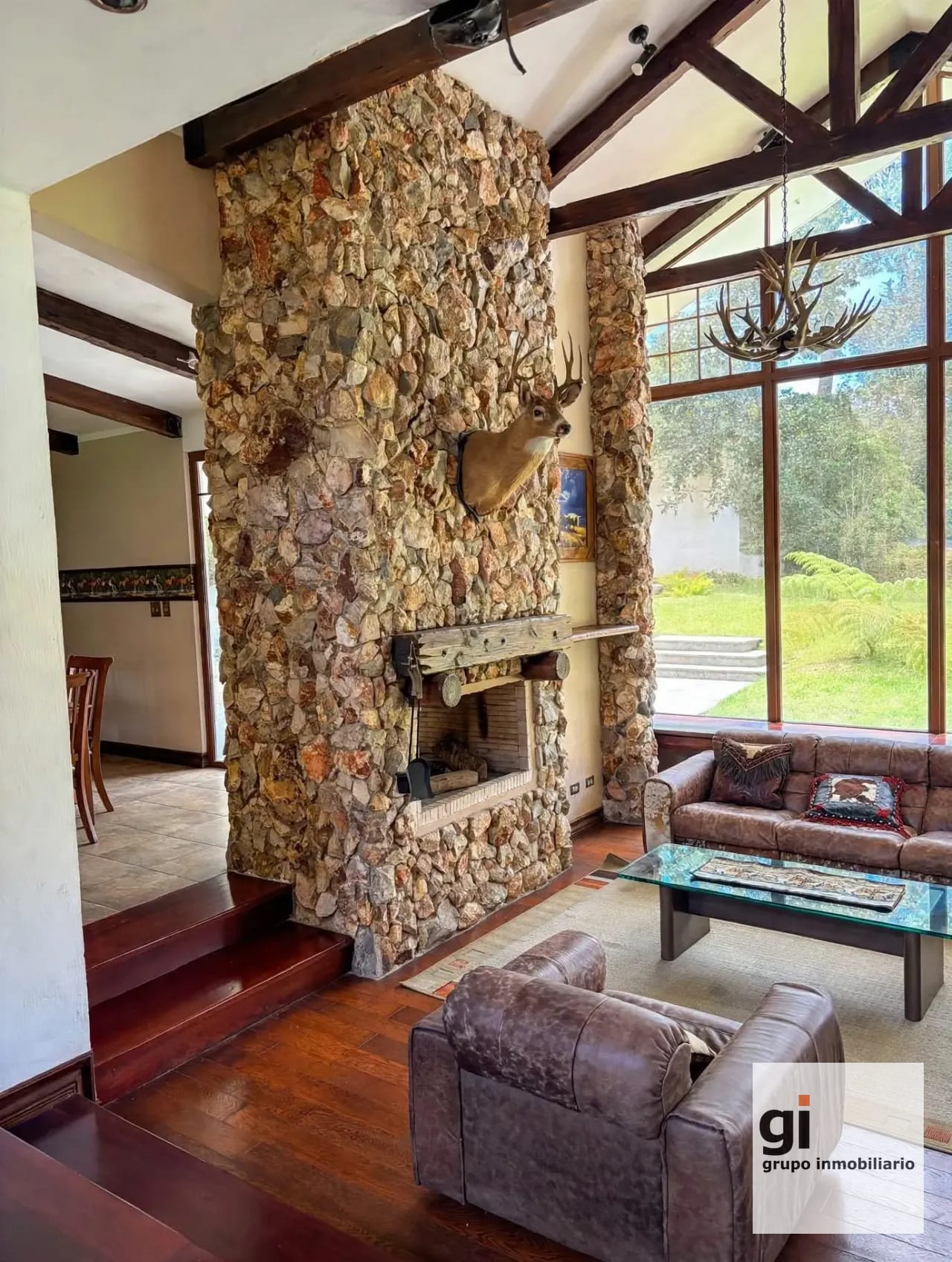 Alquiler de Hermosa Casa en San Lucas — Casa en Alquiler en Santiago Sacatepéquez, Sacatepéquez — foto 4 de 13
