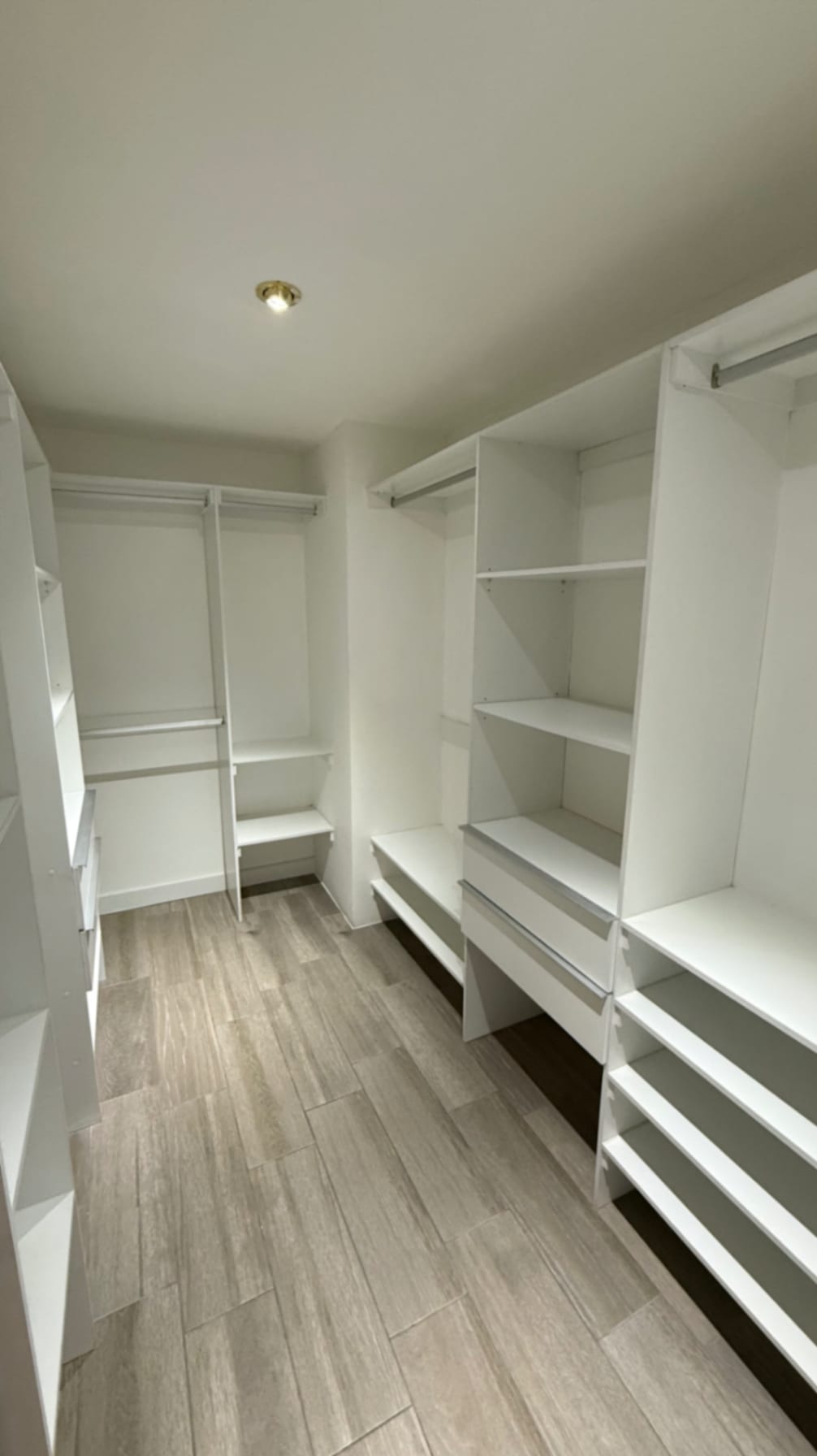 Apartamento en renta / venta Segheria zona 14 — Apartamento en Alquiler en Segheria, Zona 14, Guatemala, Ciudad — foto 12 de 14