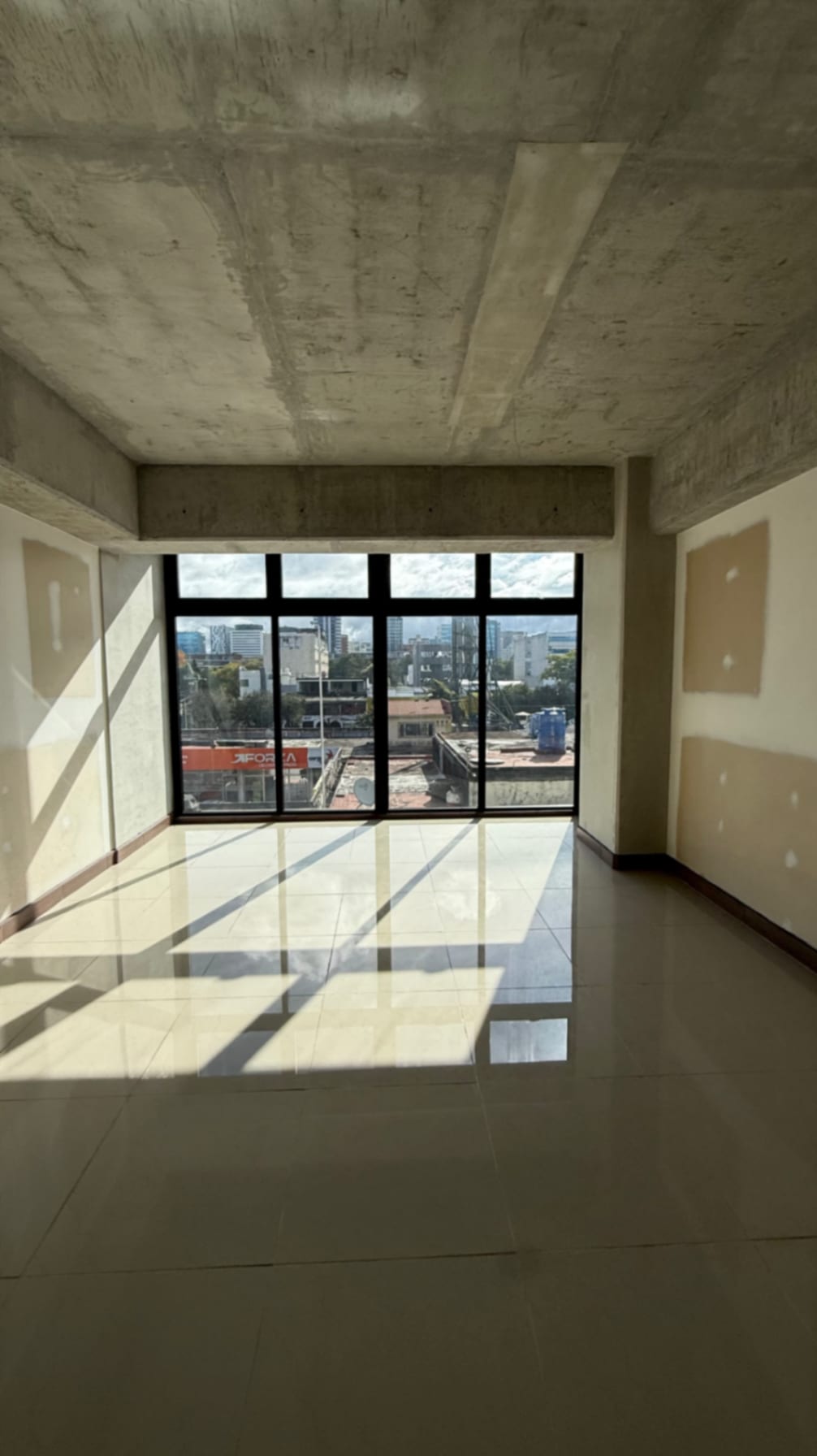 Oficina en Venta Ascend zona 9 — Oficina en Venta en Ascend, Zona 9, Guatemala, Ciudad — foto 3 de 12