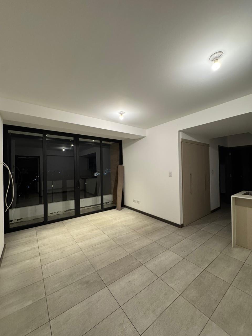 Apartamento en renta Morea zona 15 — Edificio en Alquiler en Morea, Zona 15, Guatemala, Ciudad — foto 3 de 9