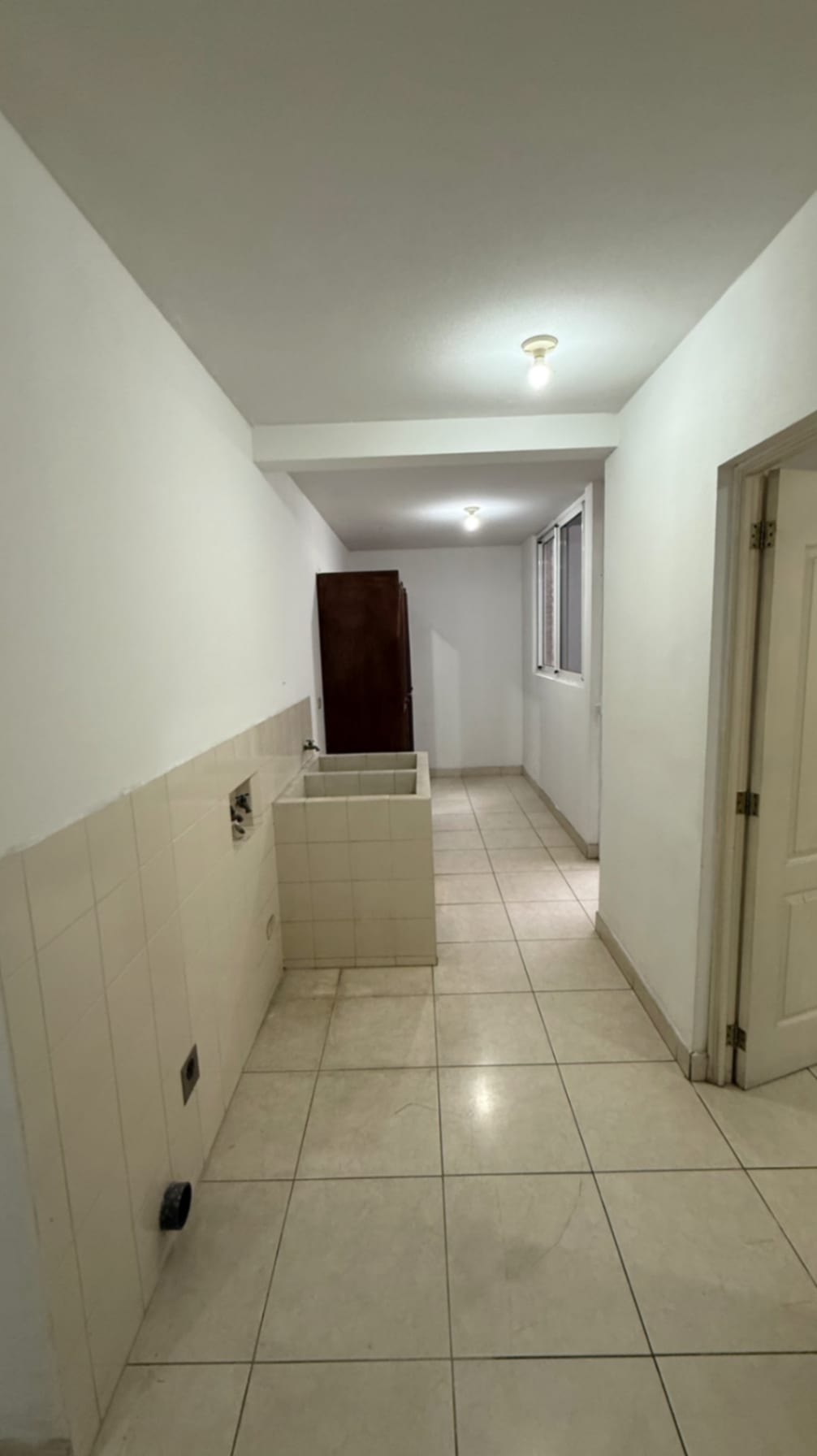 Casa en renta dentro de condominio zona 14 — Casa en Alquiler en Zona 14, Guatemala, Ciudad — foto 15 de 16