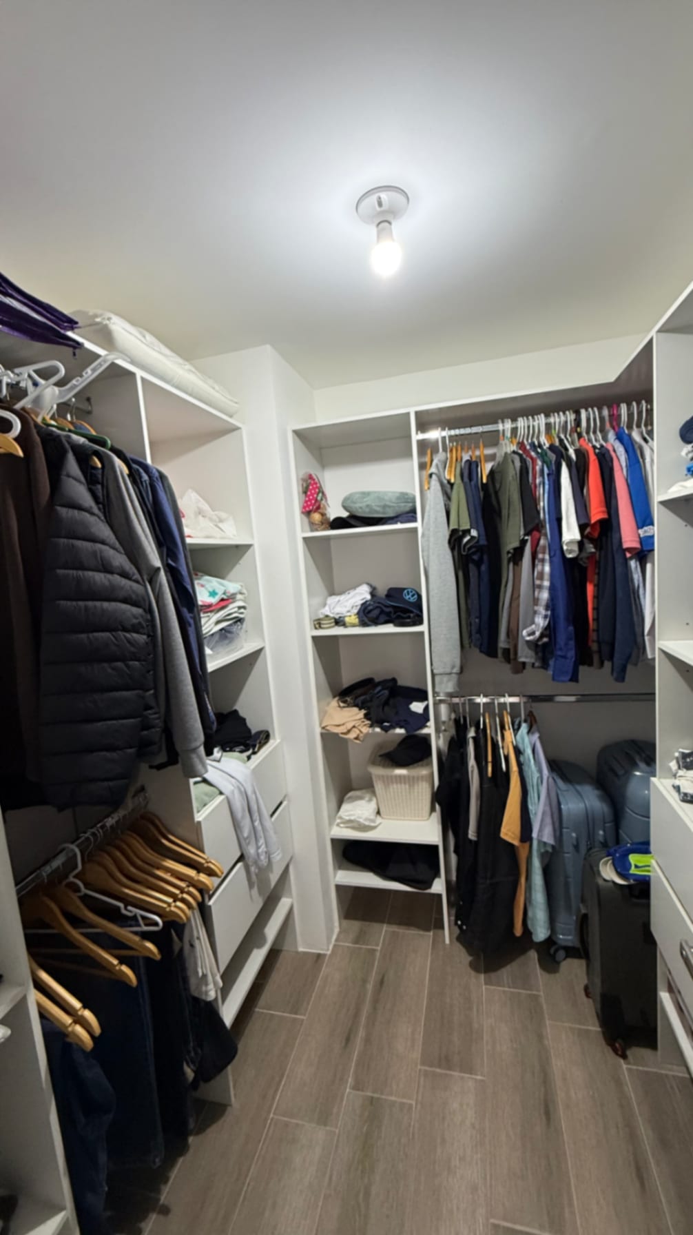 Apartamento en venta con cuarto de servicio, Segheria zona 14 — Apartamento en Venta en Segheria, Zona 14, Guatemala, Ciudad — foto 8 de 17