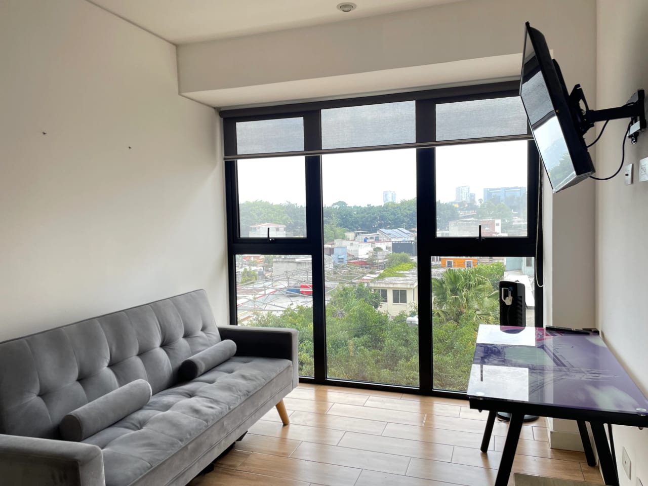 Apartamento Amueblado de 2 Habitaciones en zona 4 — Apartamento en Alquiler en QUO, Zona 4, Guatemala, Ciudad — foto 4 de 14