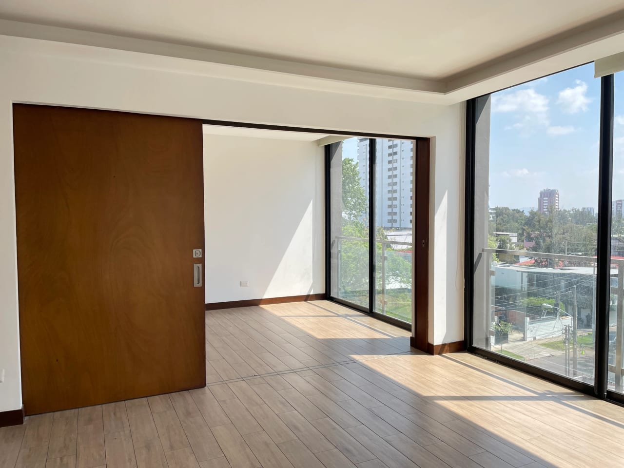 Lindo Apartamento de 1 Habitación en zona 15 — Apartamento en Alquiler en Vista Hermosa II, Zona 15, Guatemala, Ciudad — foto 1 de 12